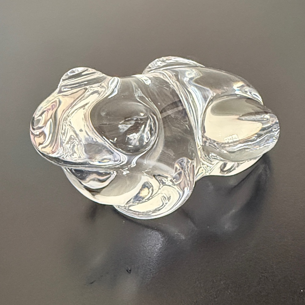 Solid crystal frog by Atlantis of Portugal